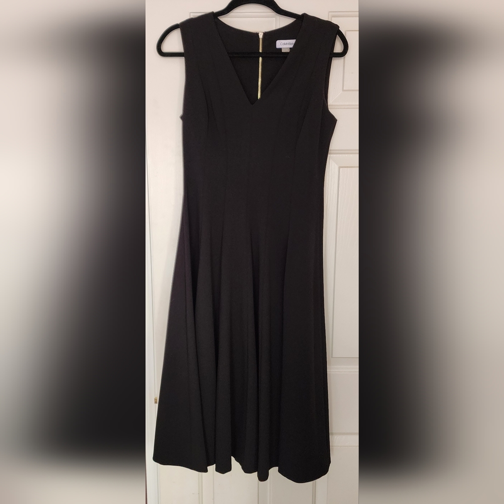 CALVIN KLEIN BLACK A-LINE SLEEVELESS GOLD ZIPPER DRESS ~ SIZE 6